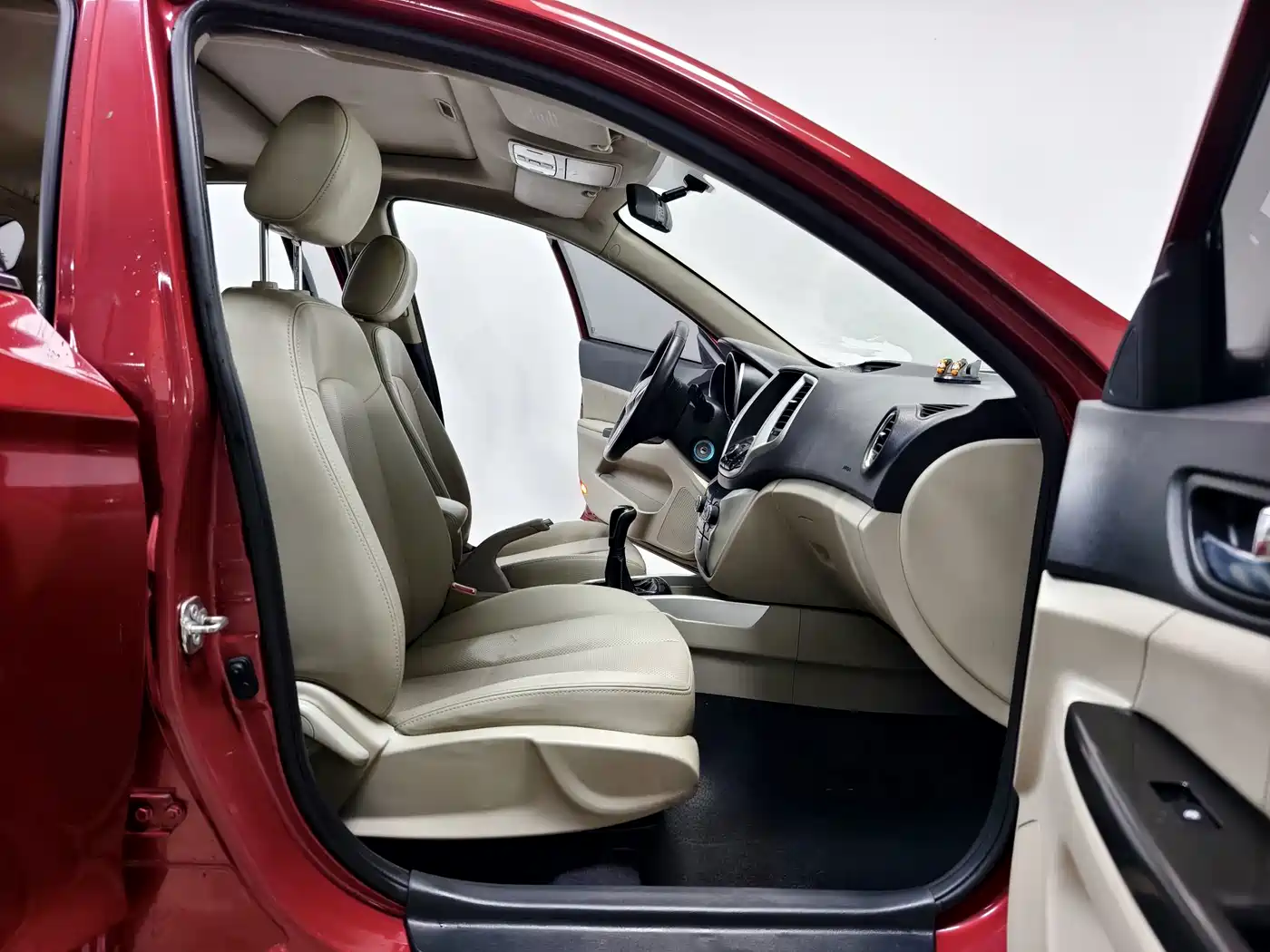 Changan Eado 2014 2014 1.6L Manual Luxury