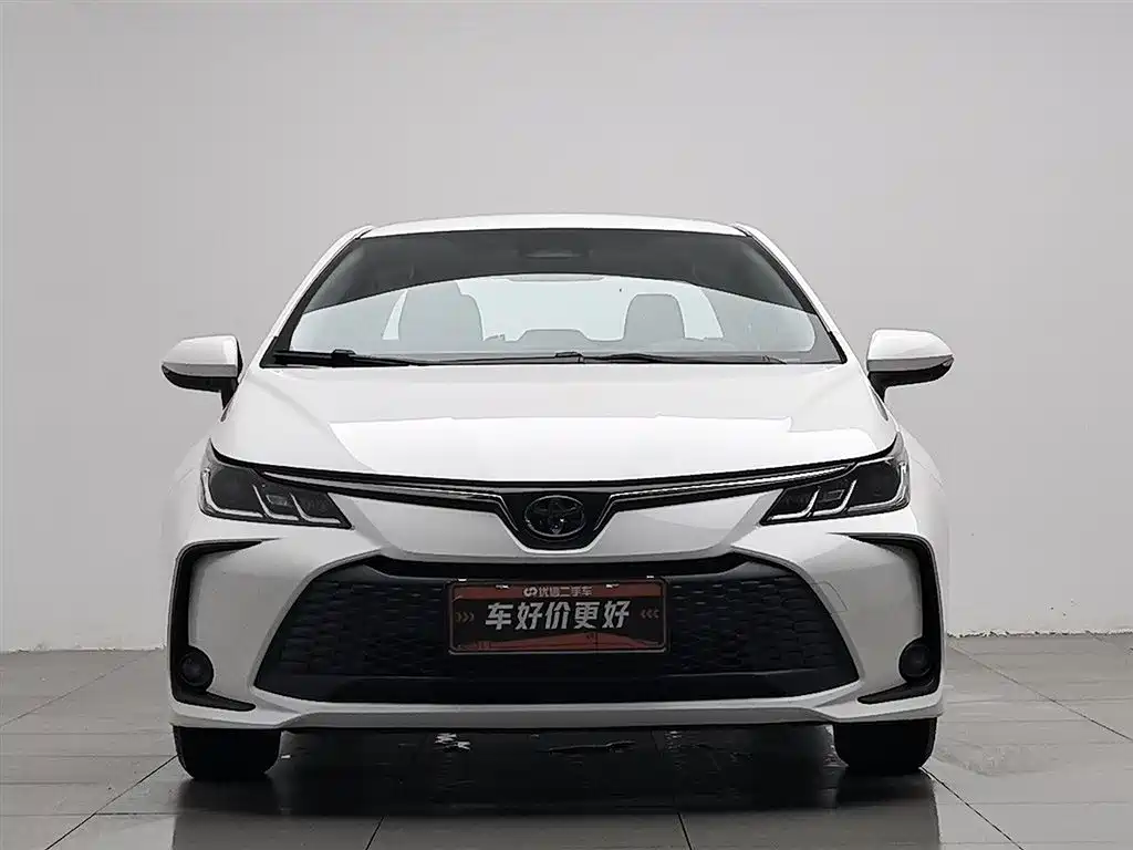 Toyota Corolla 2023 1.5L Pioneer Edition фото 3