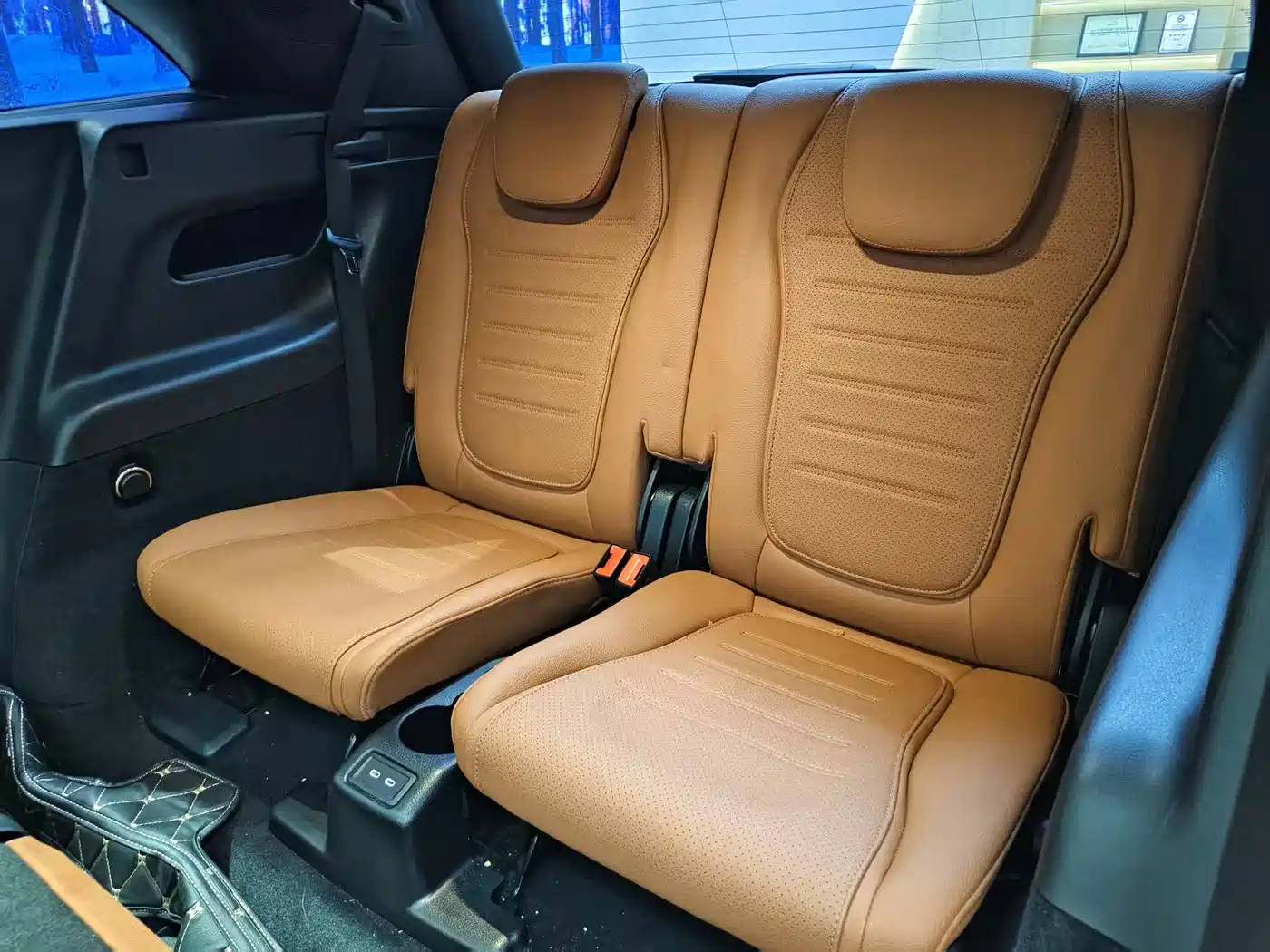 Mercedes-Benz GLC 2024 GLC 260 L 4MATIC Dynamic 7-seater фото 15