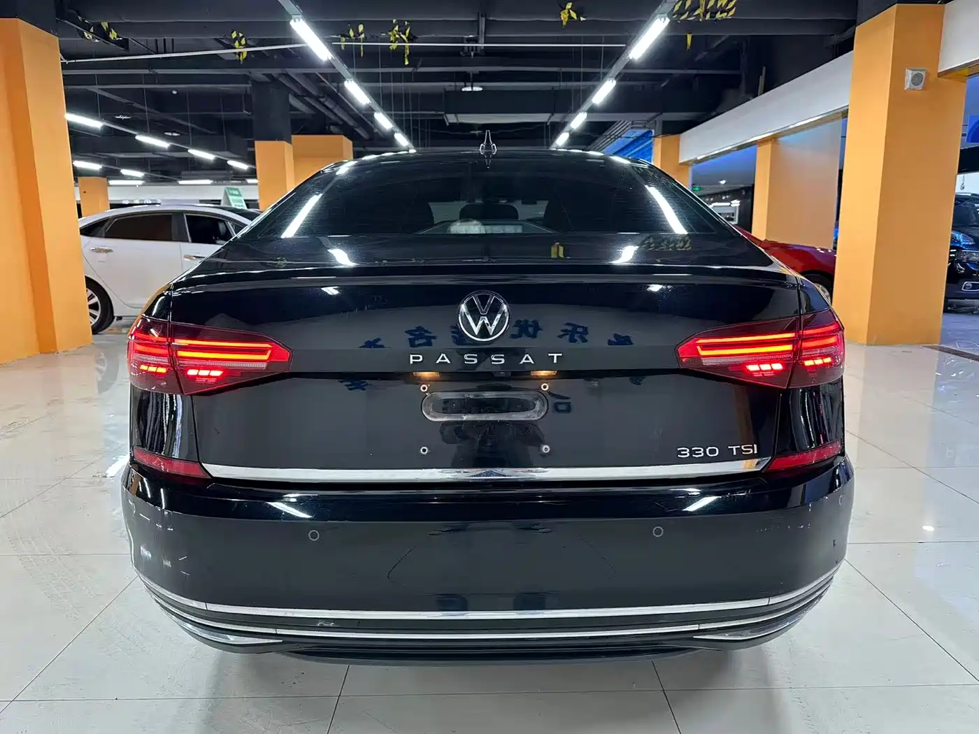 Volkswagen Passat 2020 Facelift 330TSI Luxury China VI фото 7