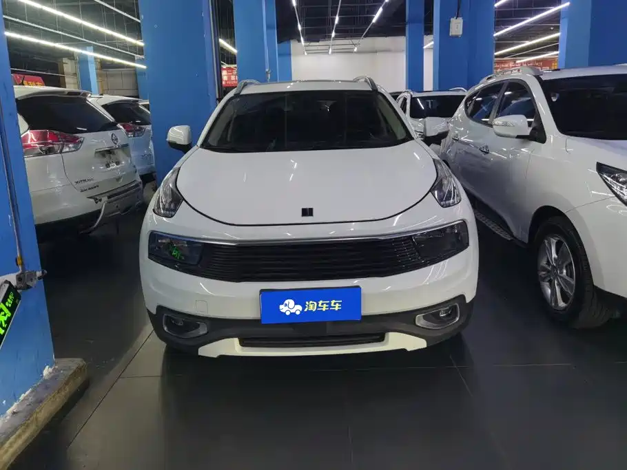 Lynk & Co 01 2018 2017 2.0T 2WD Pro Version