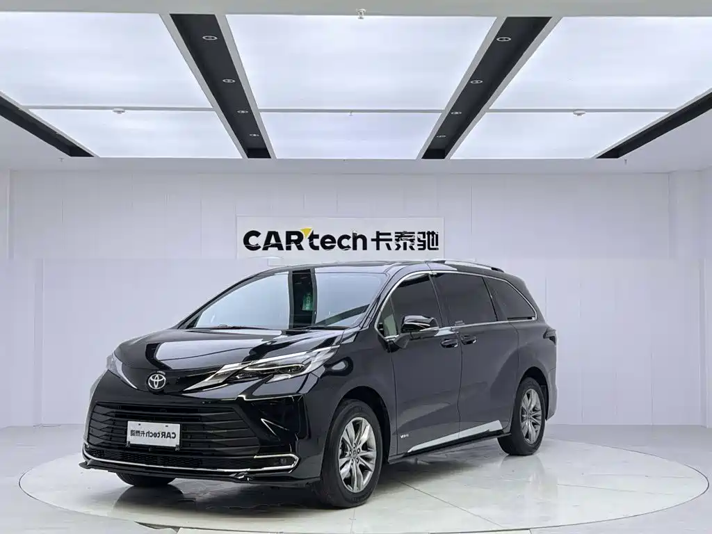  Toyota Toyota Sienna 2024 2.5L Hybrid Luxury Edition