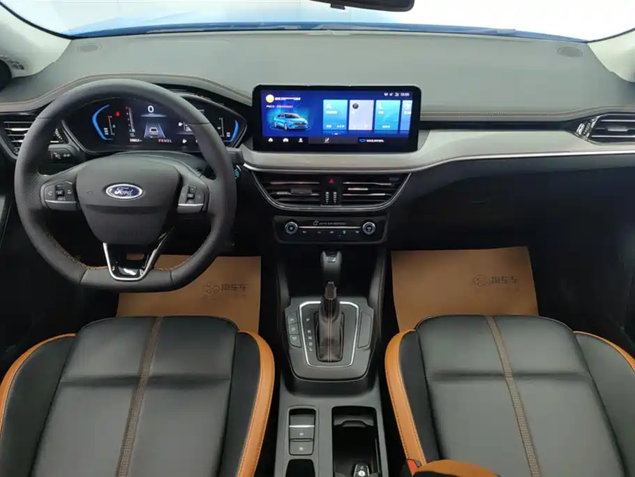 FORD FOX