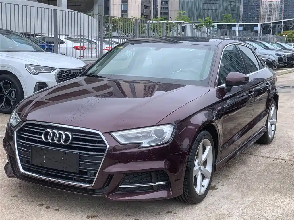 Audi A3 2017 Limousine 35 TFSI Fashion