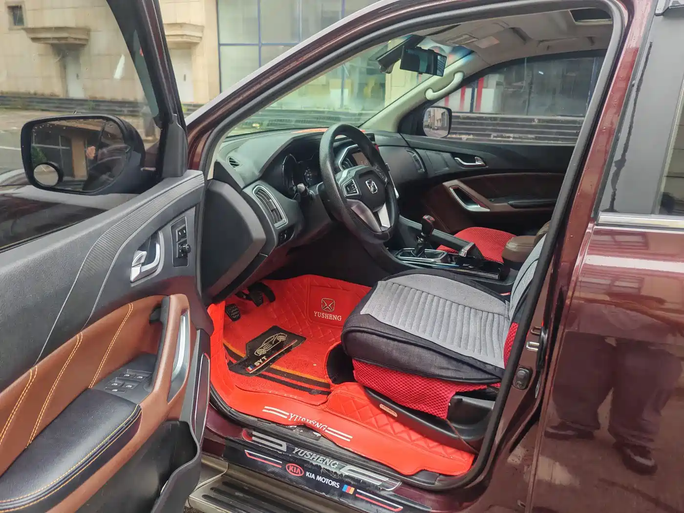 Jiangling Yusheng S350 2016 2016 2.0T Manual 2WD Gasoline Luxury Sunroof 7-seater