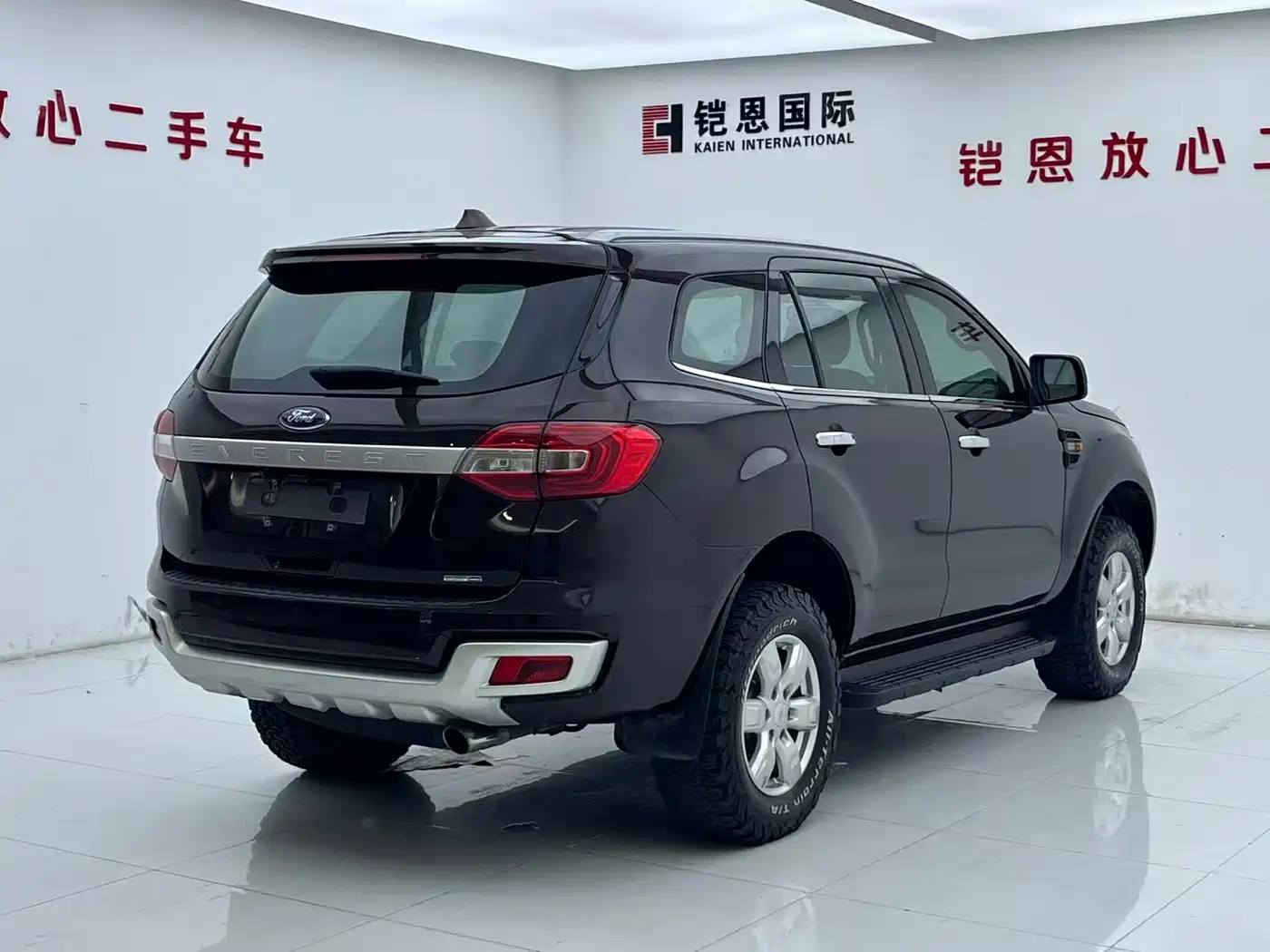 Ford Everest 2018 2016 2.0T Gasoline Automatic 4WD Luxury Edition
