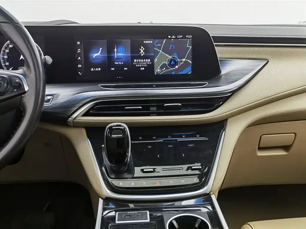 Buick GL8 2020 Model ES Landglory 653T Premium фото 12