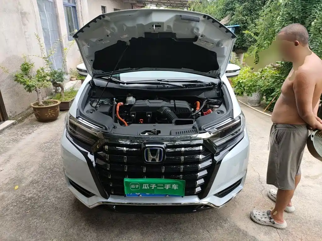 Honda Elysion 2024 2024 2.0L e:HEV Luxury Edition