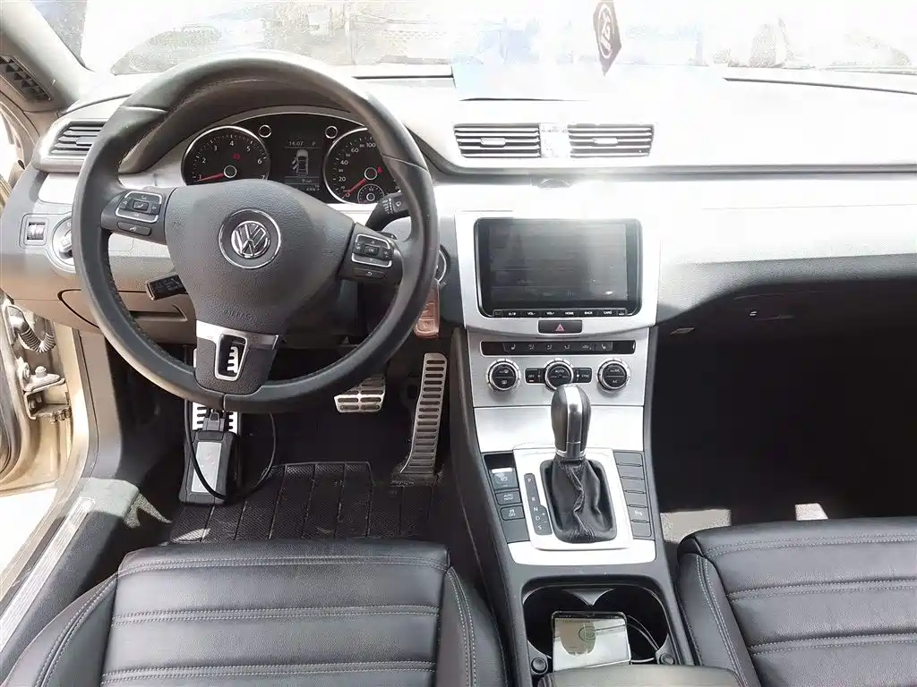 Volkswagen FAW-Volkswagen CC 2016 Model 1.8TSI Premium фото 13