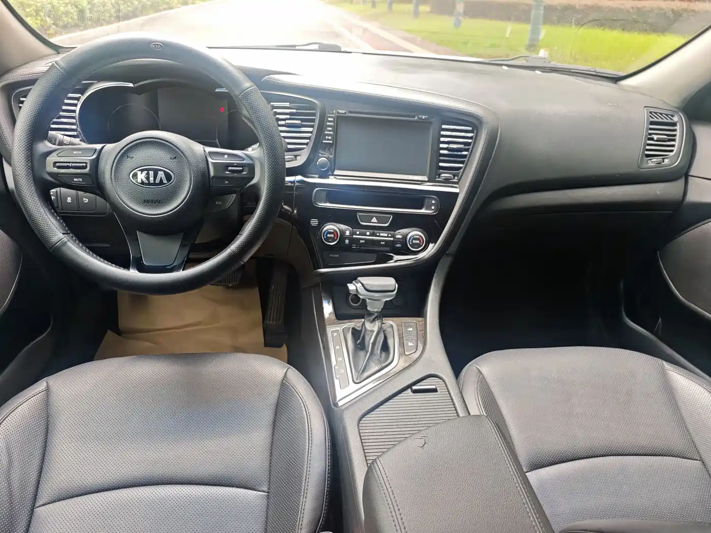 Kia K5 2014 2014 2.0L Automatic LUXURY