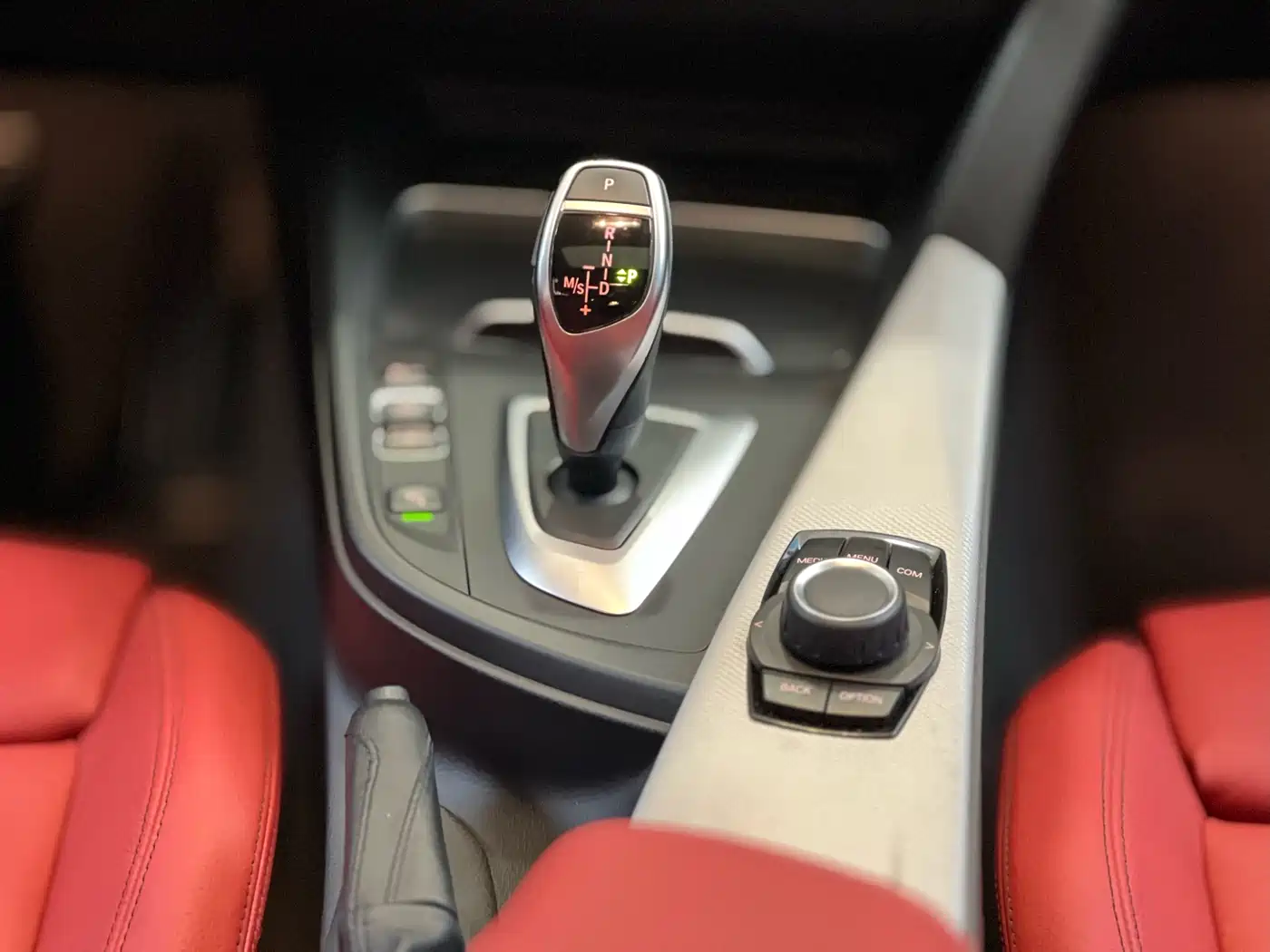 BMW 3 Series 2019 320i M Sport Package фото 8