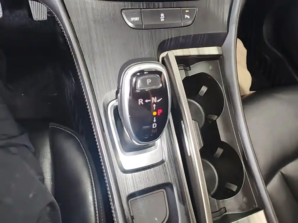 Buick LaCrosse 2018 Model 20T Elite Edition фото 14