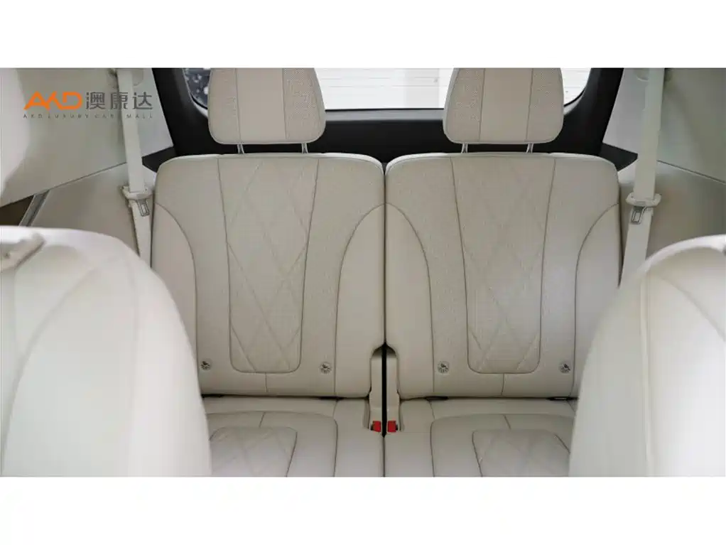 AITO Wenjie AITO M9 2024 Extended Range Ultra 42kWh 6-Seater фото 9