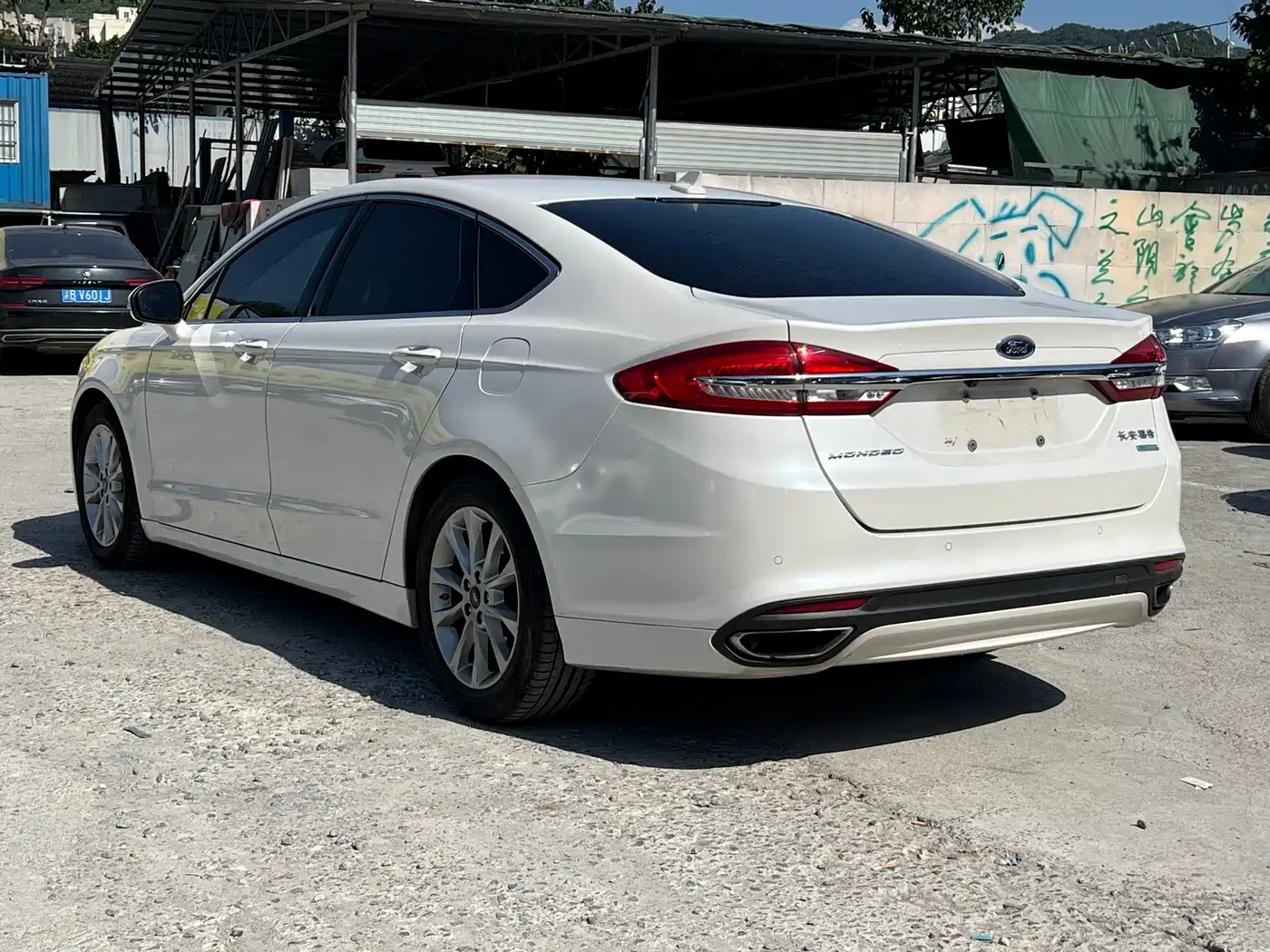 Photo 4 - Ford Mondeo