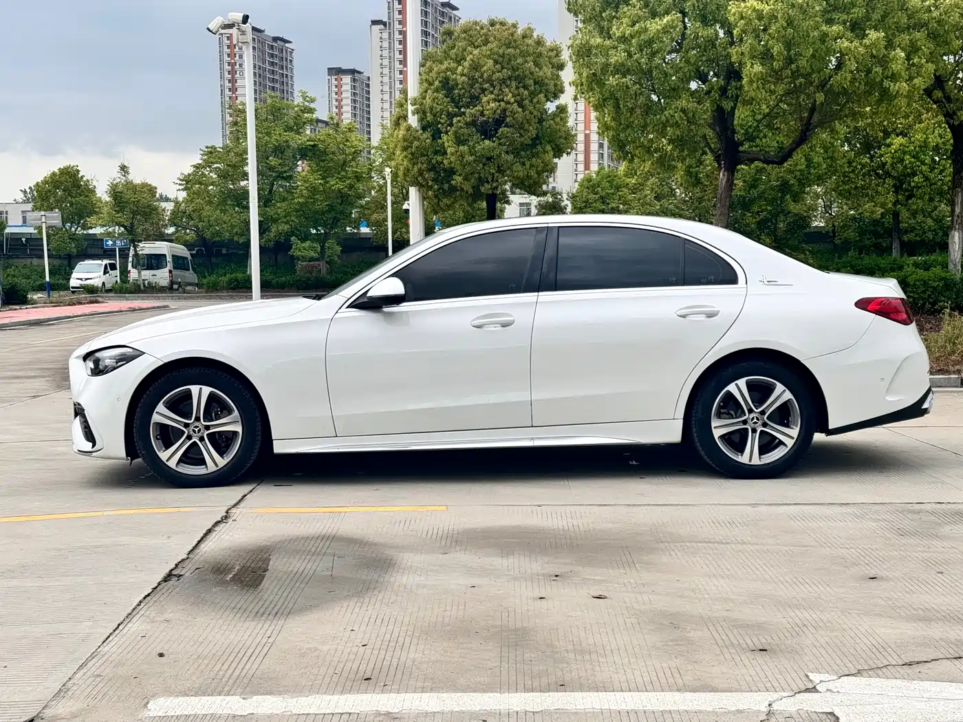 Mercedes-Benz C-Class 2022 C 200 L Sport Version фото 3