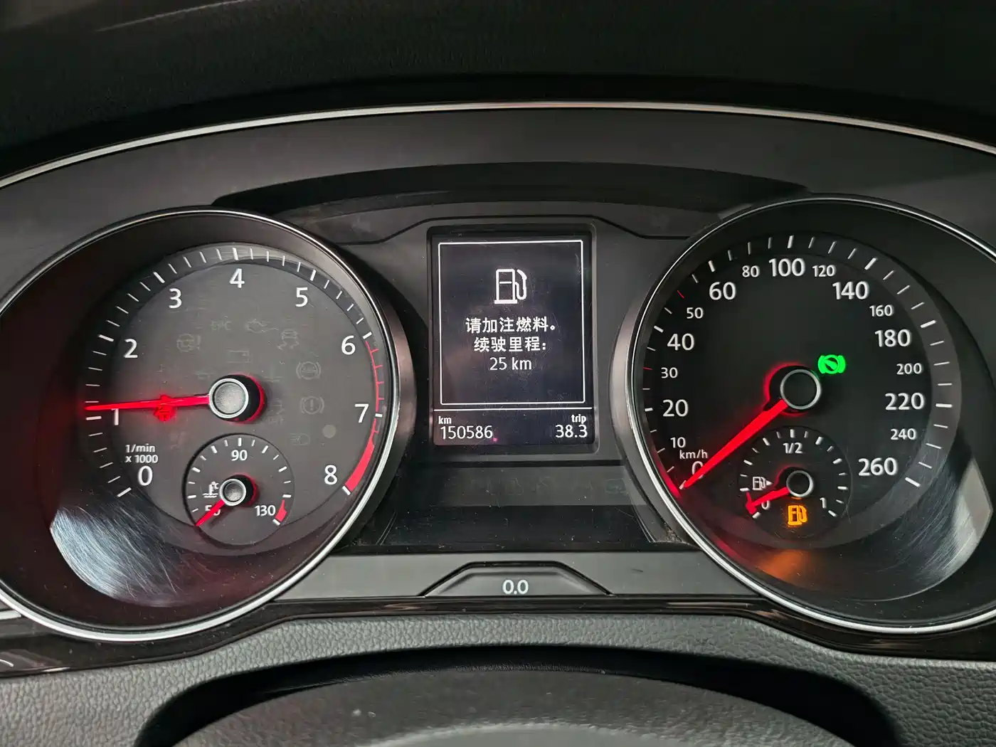 Volkswagen Magotan 2018 Facelift 330TSI DSG Luxury фото 9