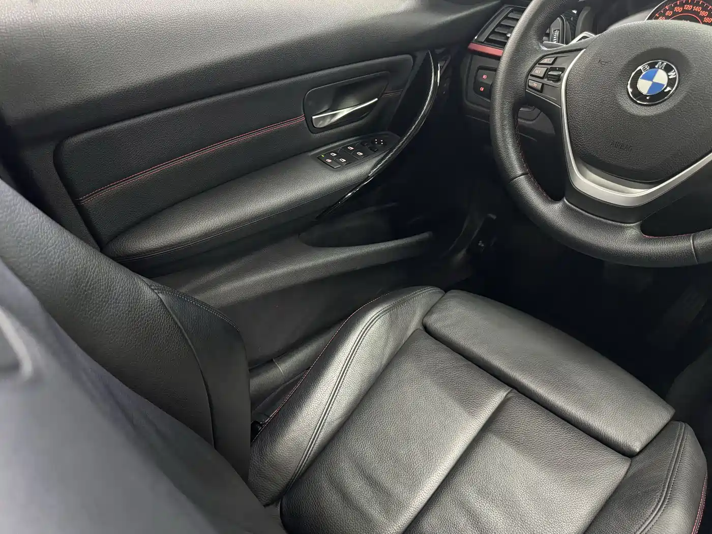 BMW 3 Series (Import) 2013 328i Sport Design Package фото 14
