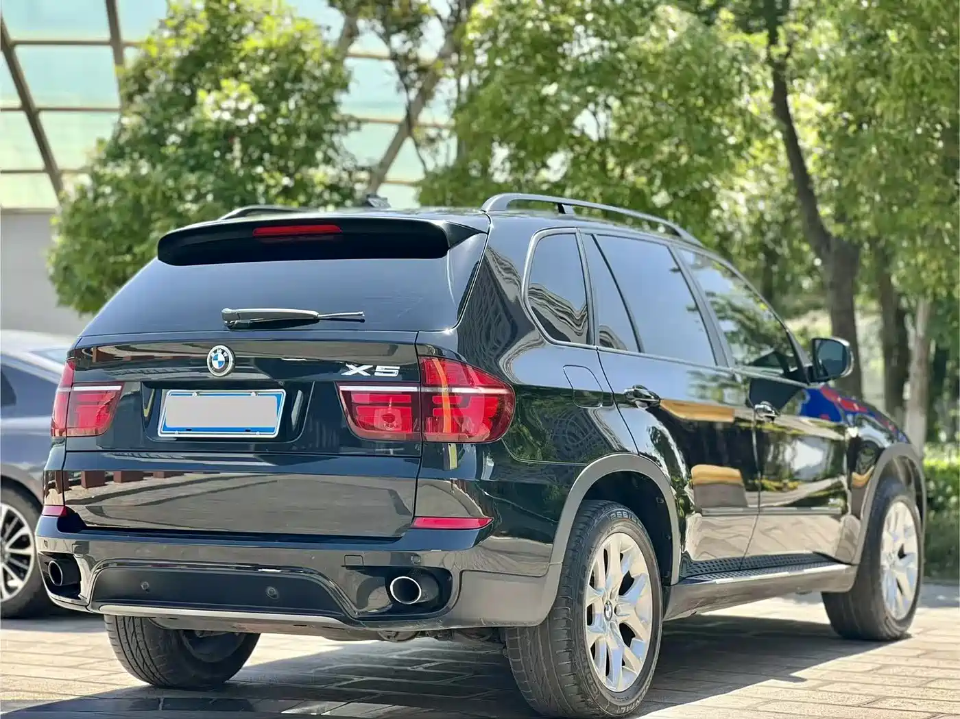 BMW X5 (Import) 2011 xDrive35i Luxury Edition фото 9
