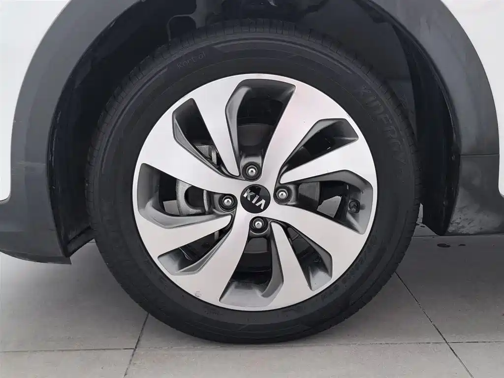 Kia KX CROSS 2017 1.4L AT GLS фото 17