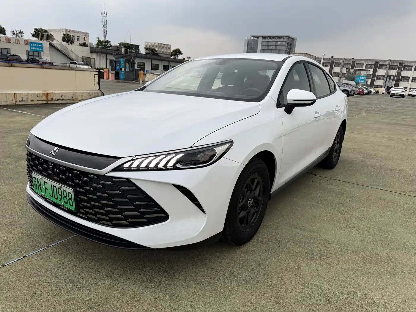  BYD Qin PLUS 2025 DM-i Smart Drive 55KM Leader