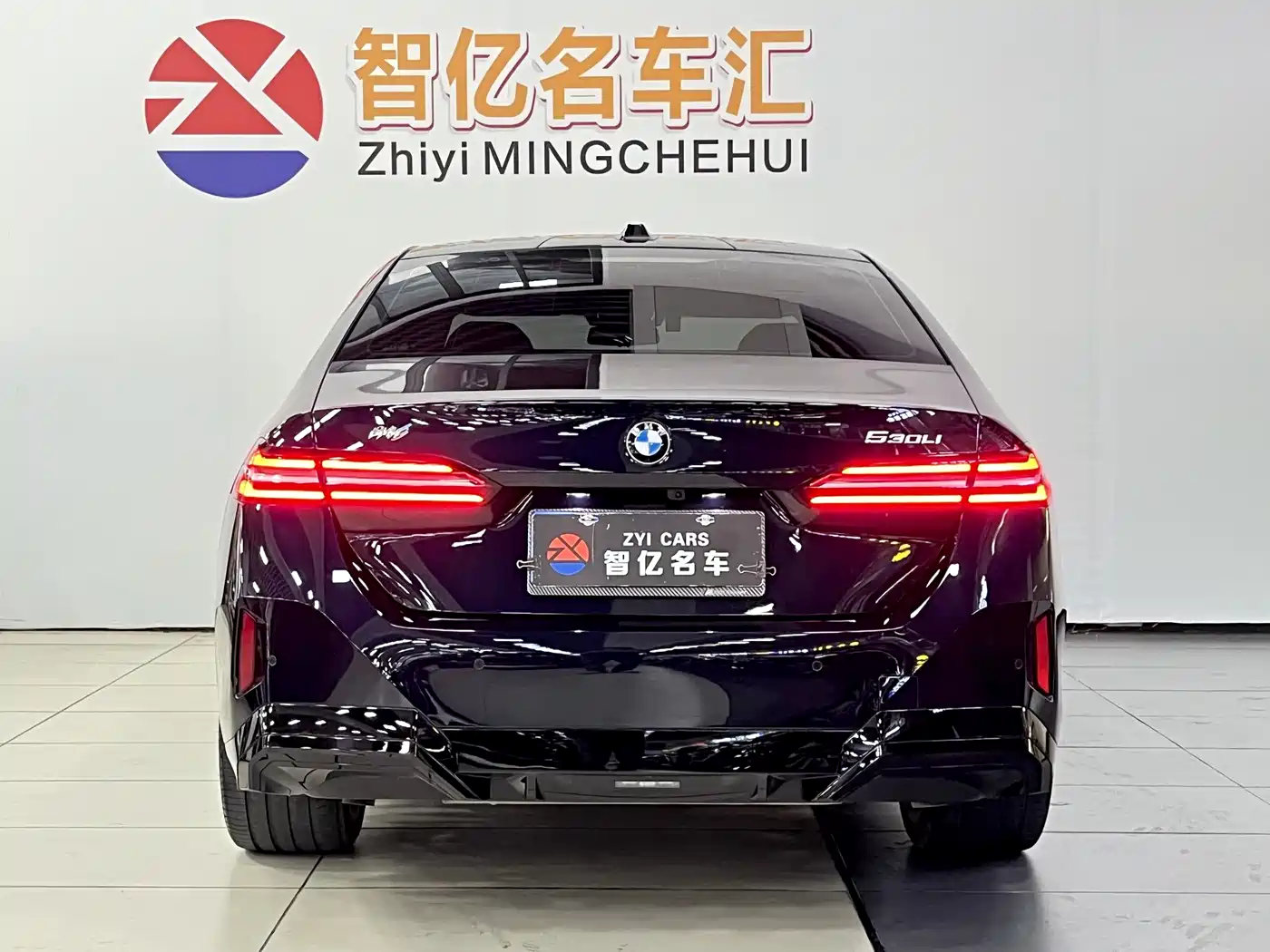 BMW 5 Series 2025 530Li Premium M Sport Package фото 14