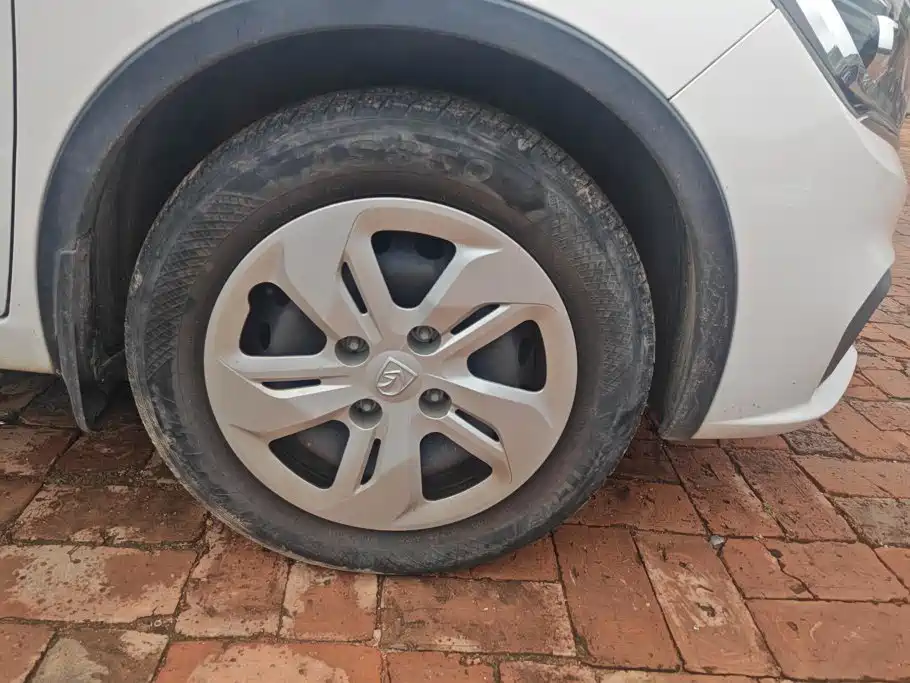 Baojun 310W 2021 2017 1.5L Manual Comfort China VI