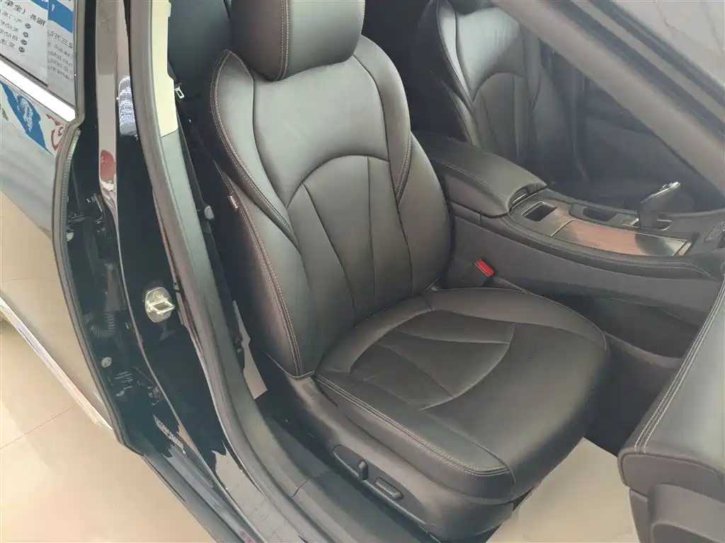 Buick LaCrosse 2022 652T Luxury фото 25