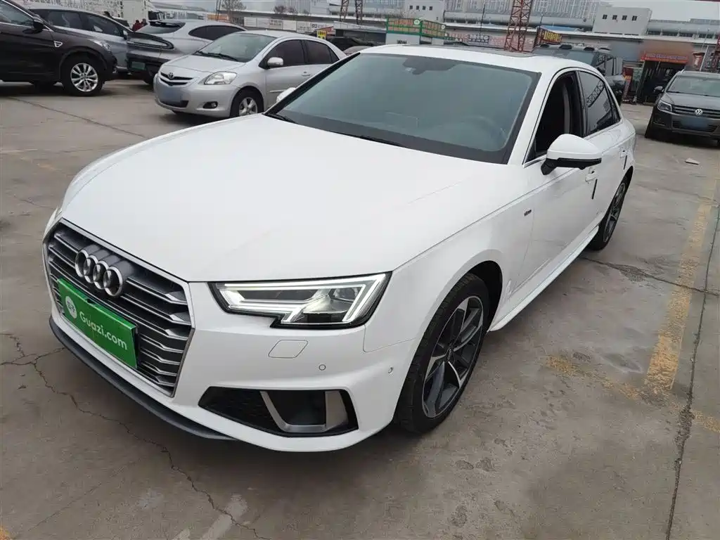 Audi A4L 2019 40 TFSI Fashion (China VI)