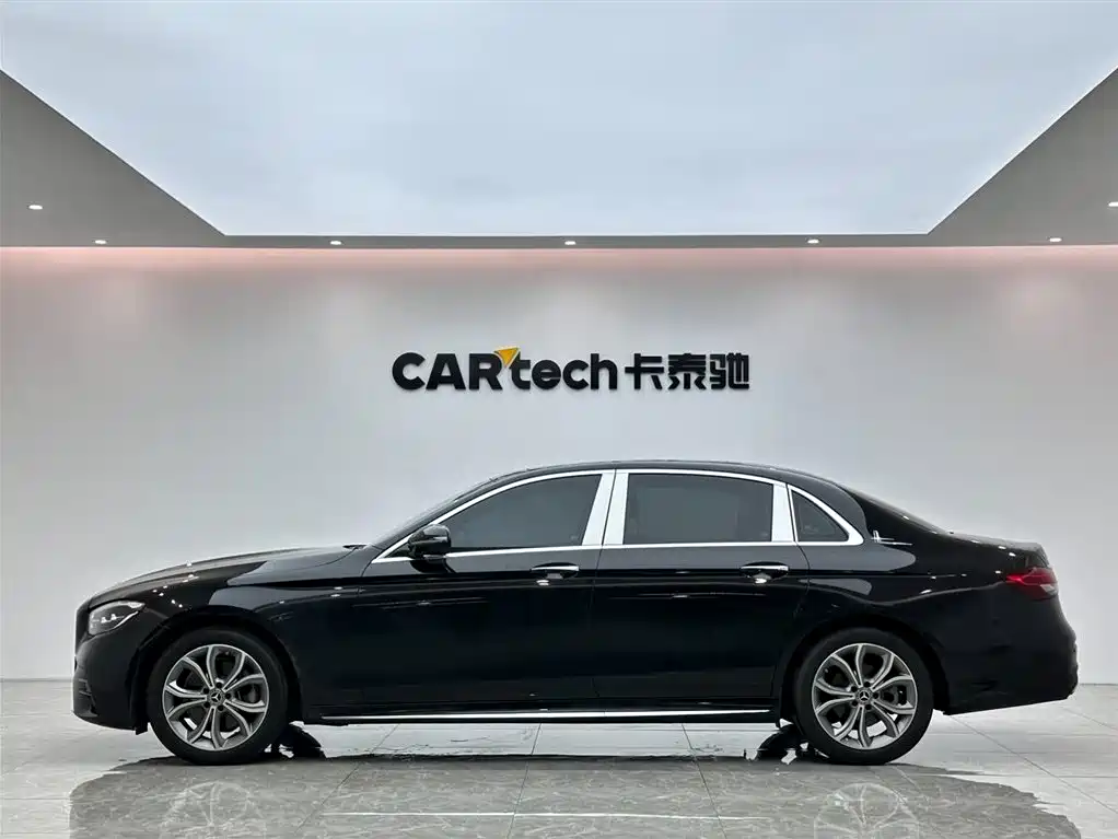Mercedes-Benz E-Class 2023 E 300 L Sport Luxury фото 2