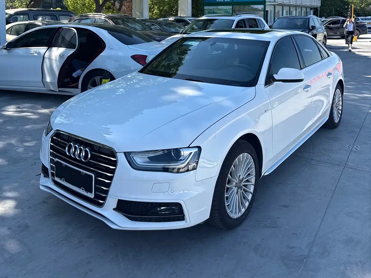 Audi A4L 2016 35 TFSI Collector's Edition S line Comfort