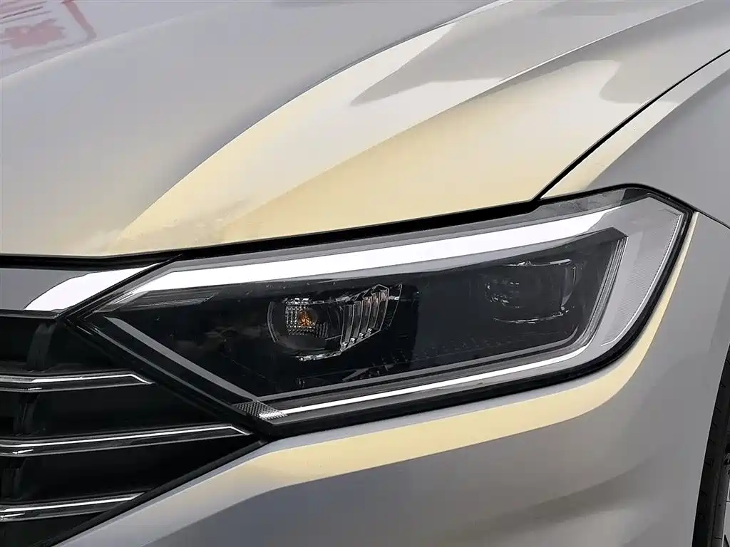 Volkswagen Sagitar 2021 280TSI DSG Surpassing Edition фото 7
