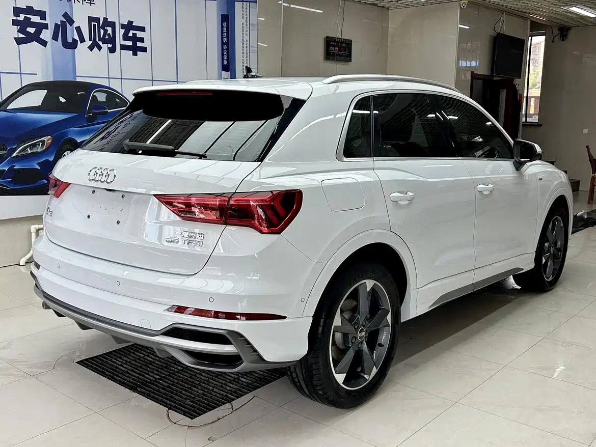 Audi Q3 2023 35 TFSI Fashion Dynamic (1.4T) фото 4
