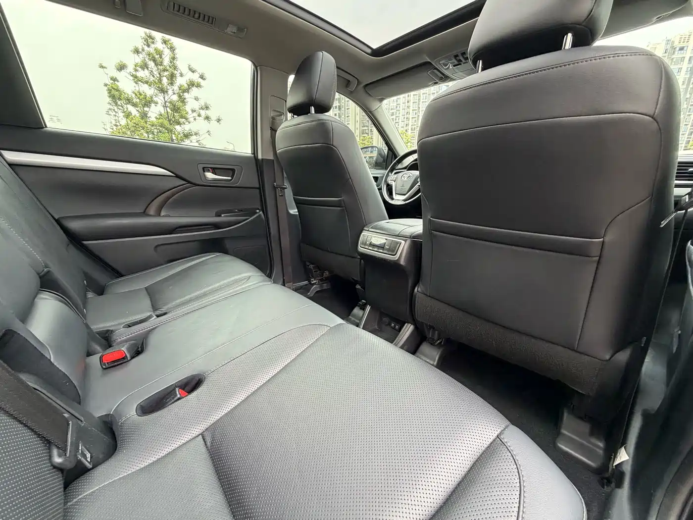 Toyota Highlander 2018 2.0T 4WD Luxury 7-seater China VI фото 8