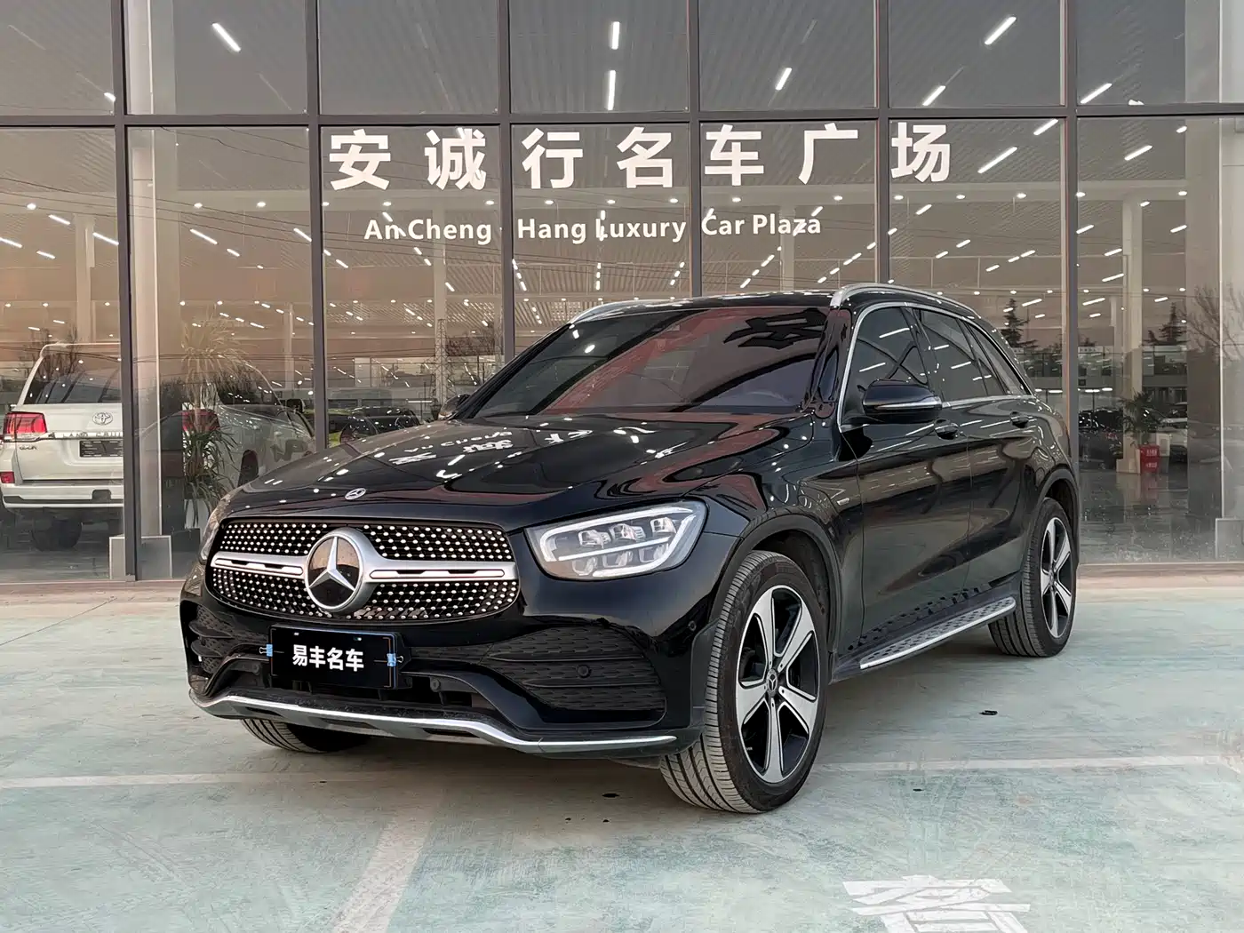 Mercedes-Benz GLC 2022 GLC 300 L 4MATIC Dynamic Collector's Edition