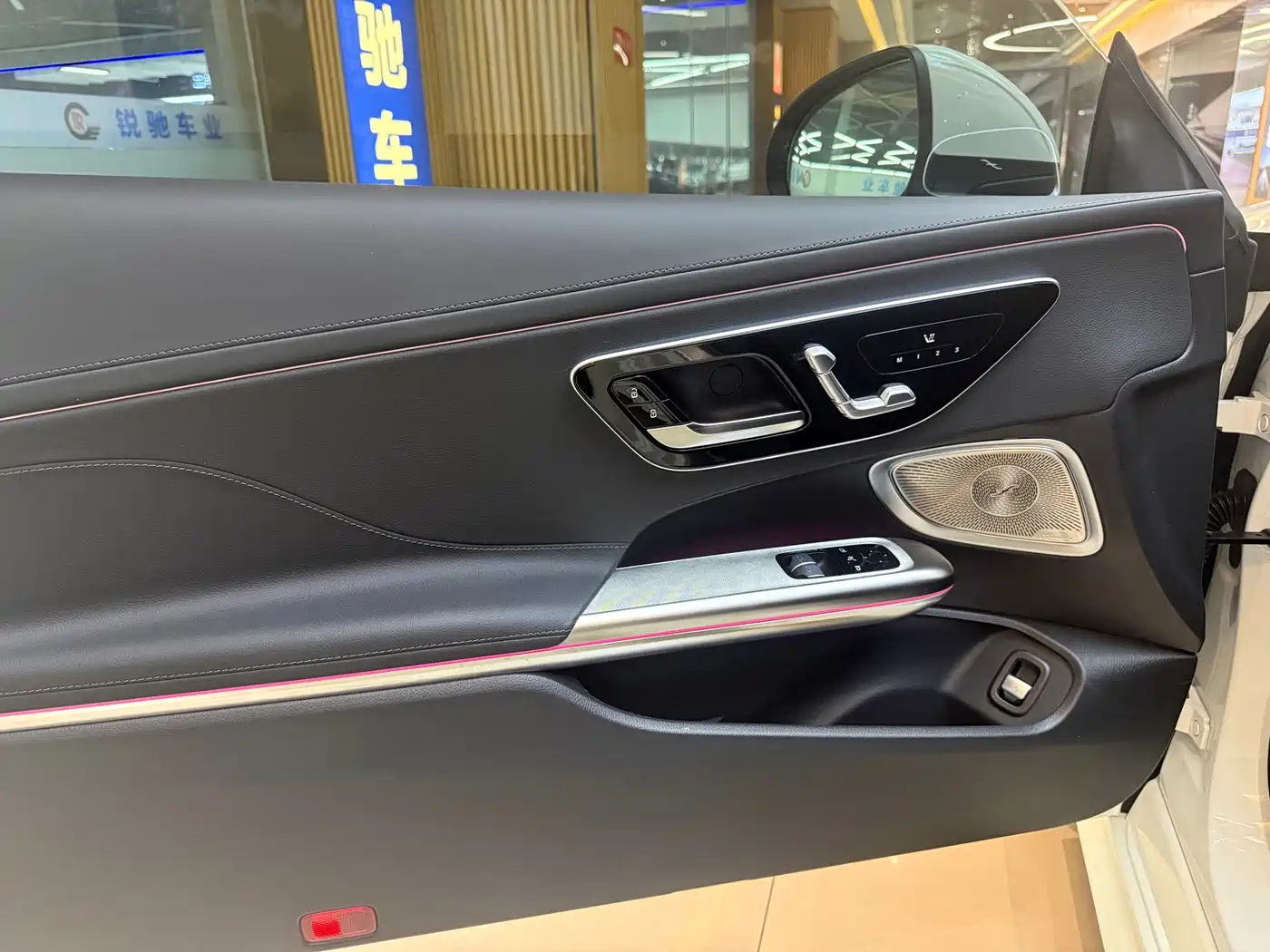 Mercedes-Benz CLE 2024 CLE 300 4MATIC Sport Coupe фото 11