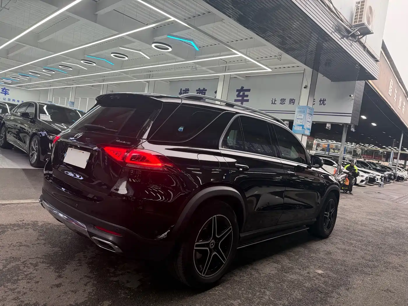 Mercedes-Benz GLE 2022 GLE 350 4MATIC Fashion фото 22
