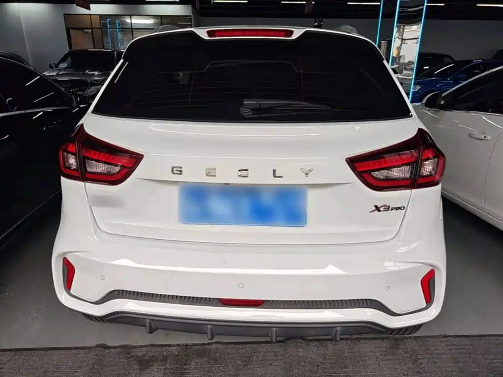 Geely Vision X3 2022 2021 PRO 1.5L CVT Premium