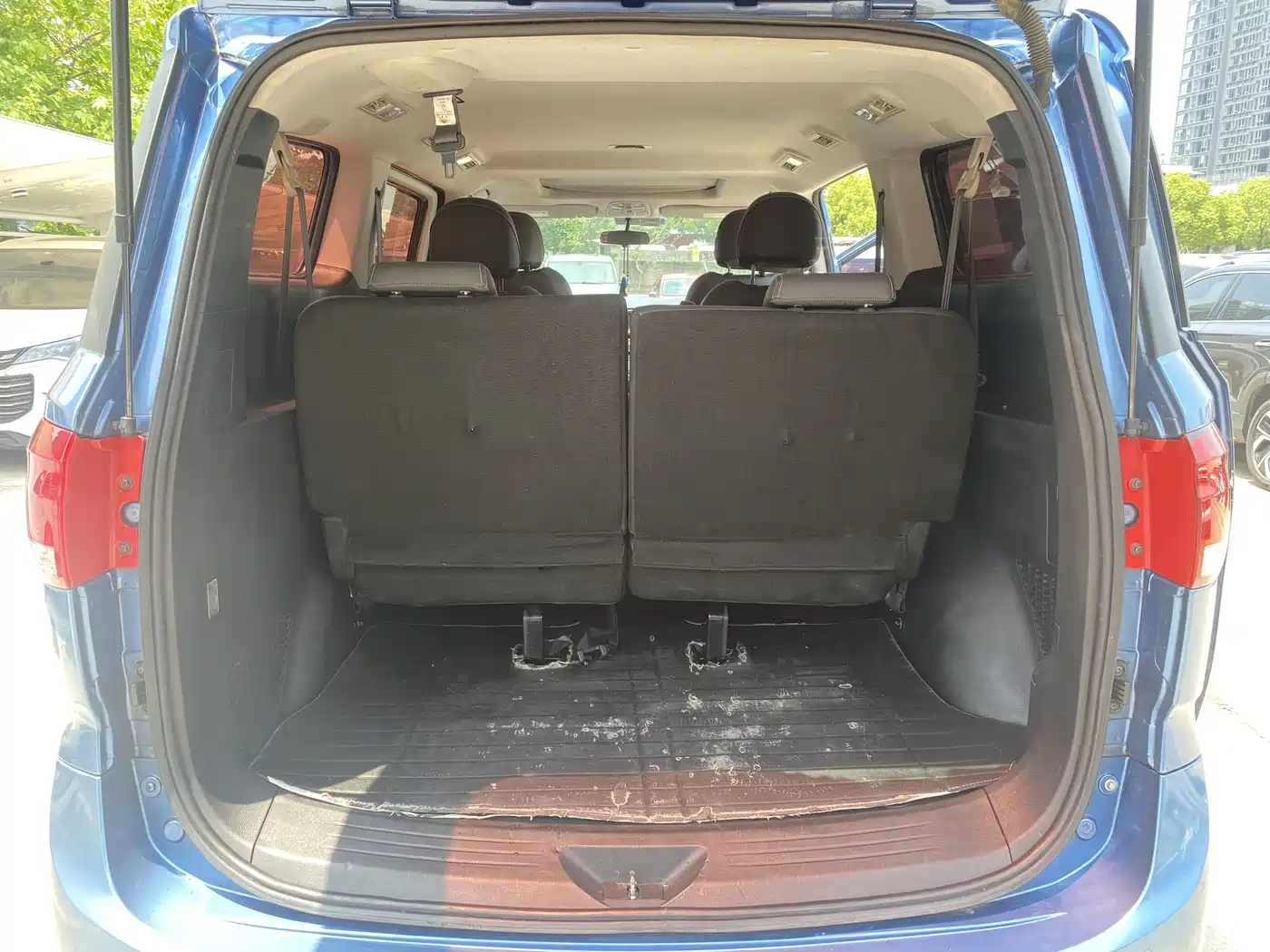 SAIC Maxus Maxus G10 2018 PLUS 2.0T Automatic Executive Edition фото 12