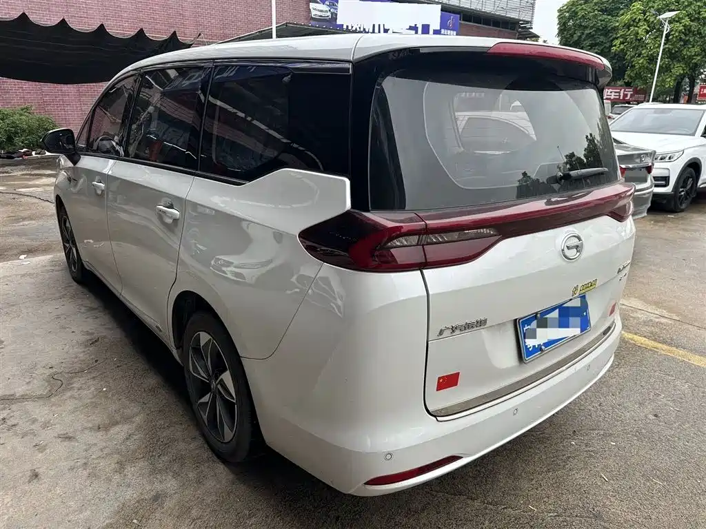 GAC Trumpchi Trumpchi M6 2023 PRO 270T DCT Luxury Edition фото 3