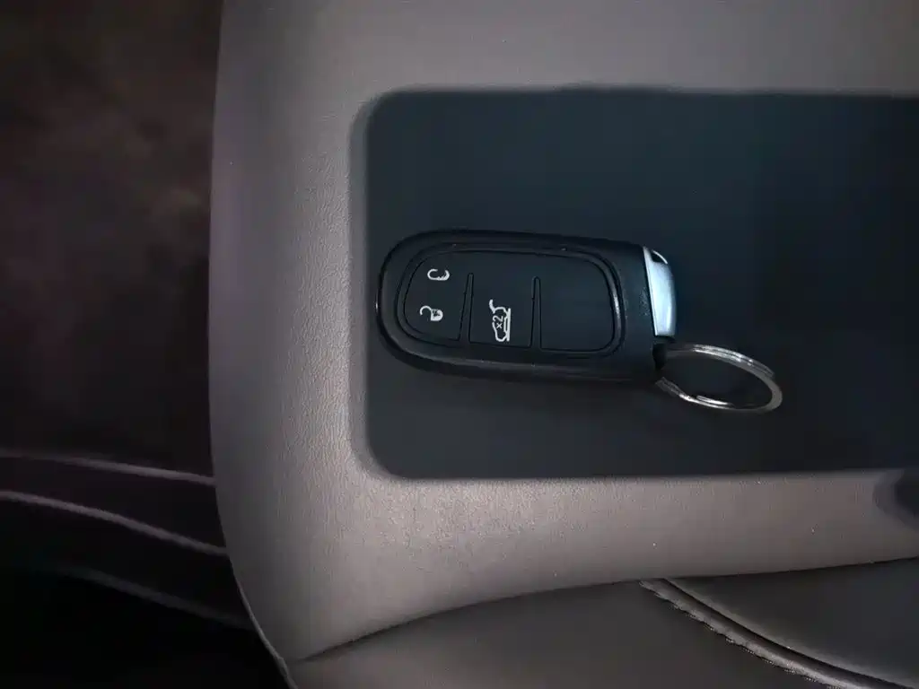 Jeep Commander 2020 2018 2.0T 4WD Ultimate Version China V