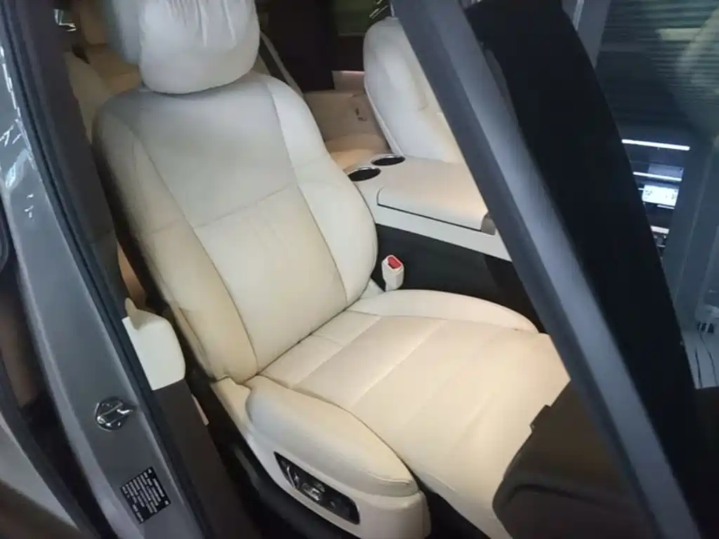 Li Auto MEGA 2024 2024 Ultra