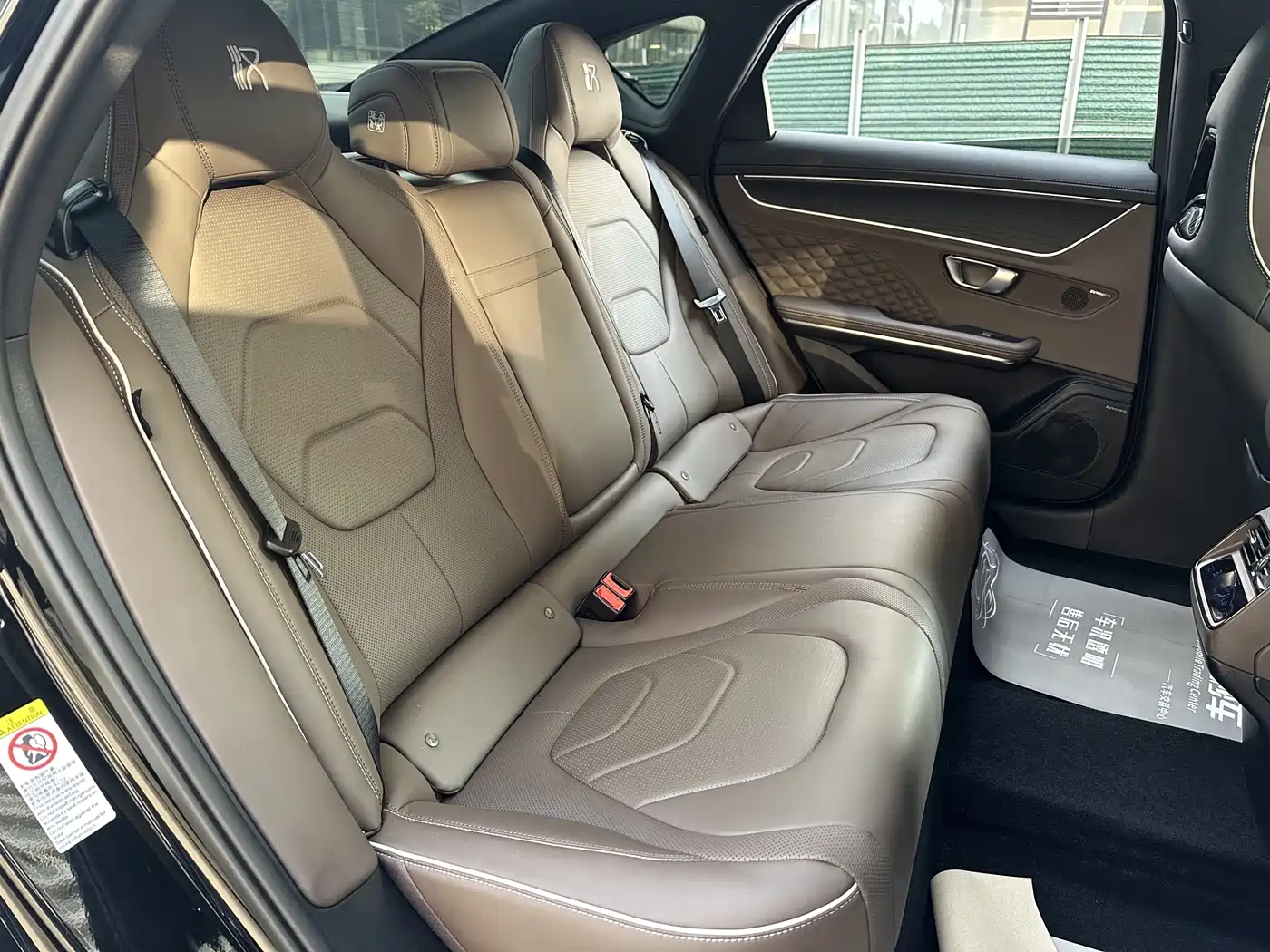 BYD Han 2022 DM-i 121KM Premium Edition фото 10