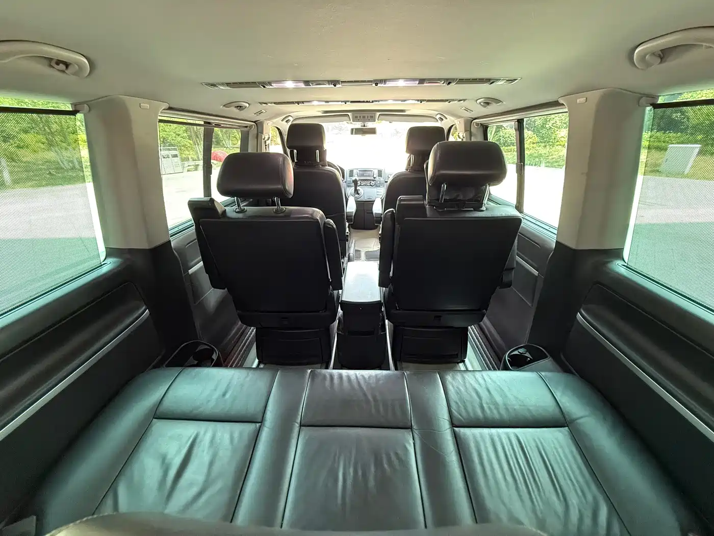 Volkswagen Multivan 2014 2012 2.0TSI 2WD Business Edition
