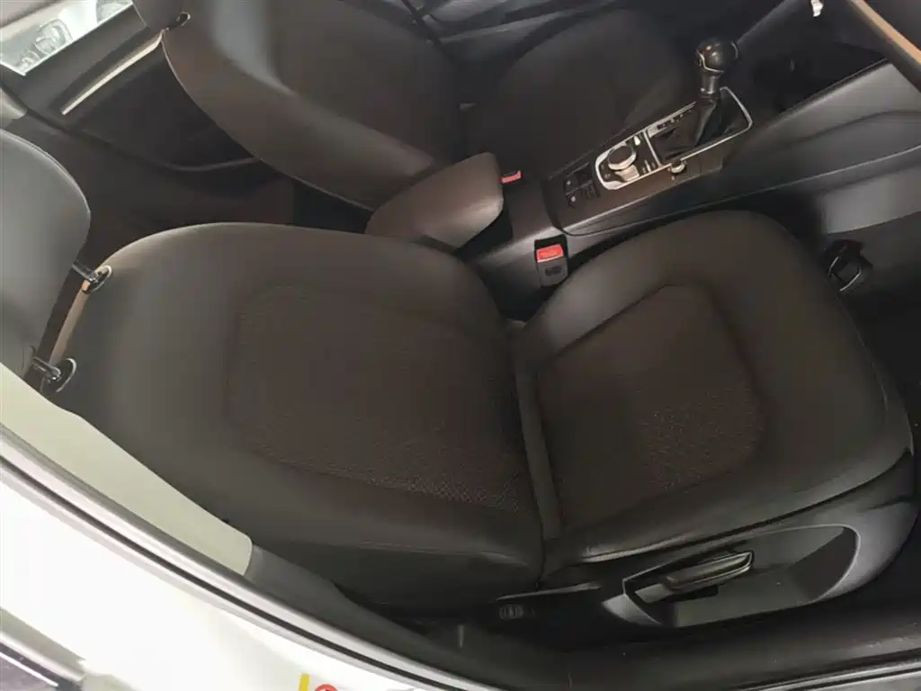 Audi A3 2018 30th Anniversary Limousine 35 TFSI Progressive фото 25