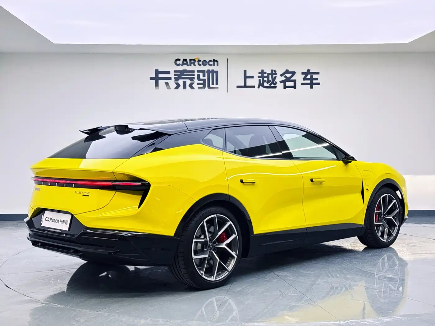 Lotus Cars ELETRE 2025 600 Luxury фото 5