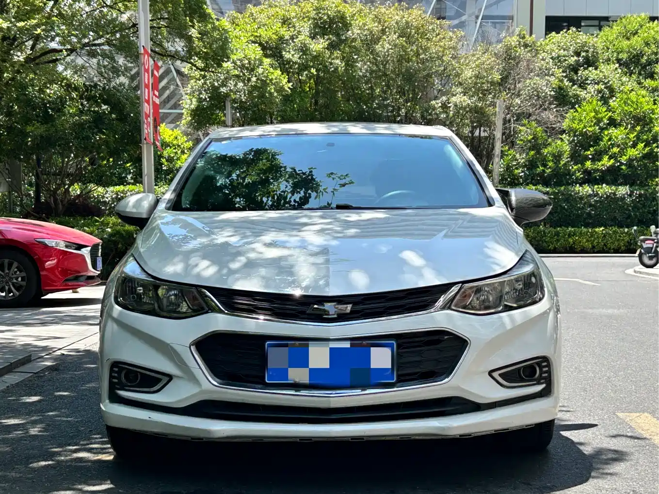 Chevrolet Cruze 2017 1.5L Automatic Pioneer Sunroof фото 2