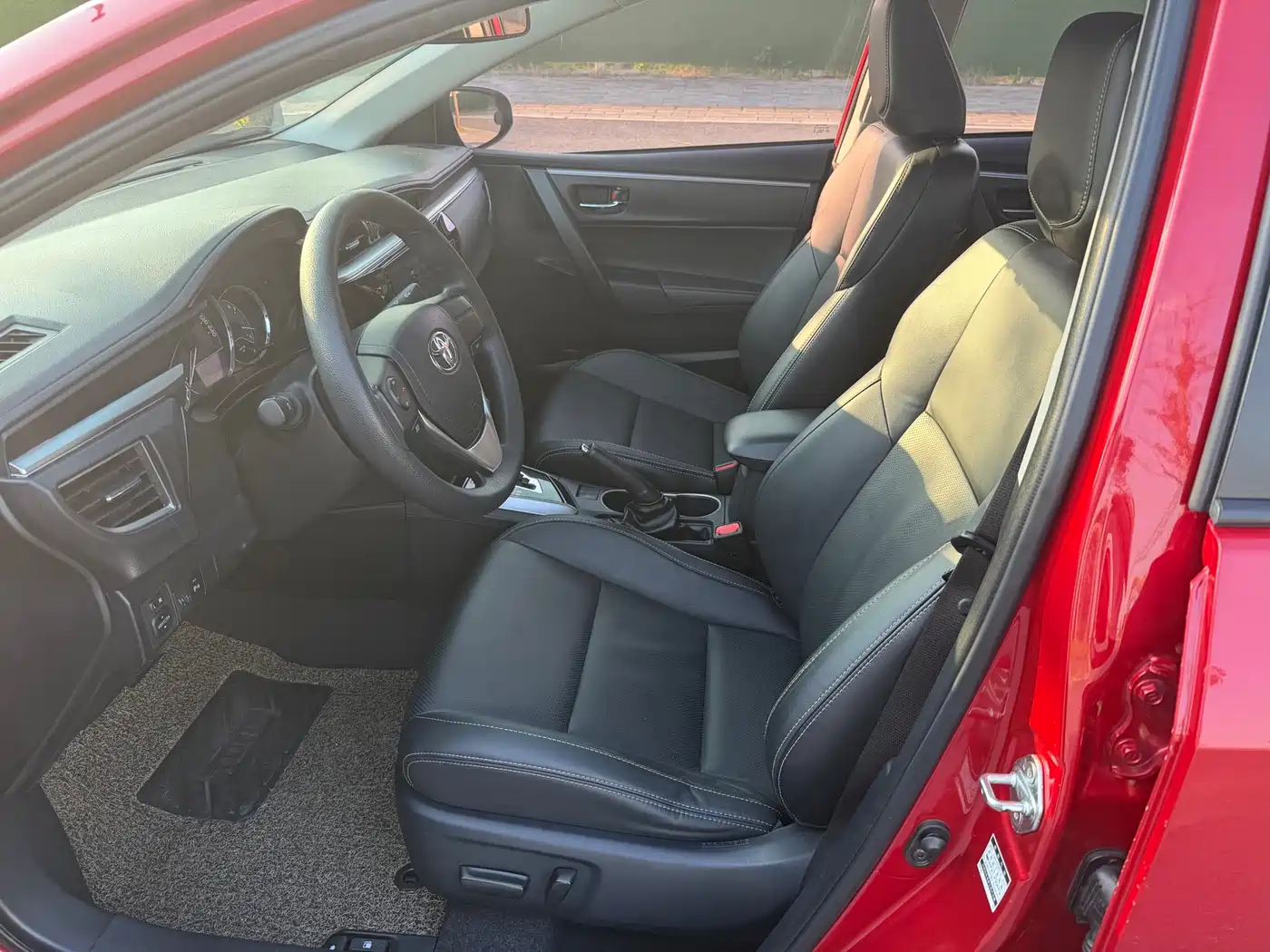 Toyota Levin 2016 1.6G-L CVT Leading Edition фото 4
