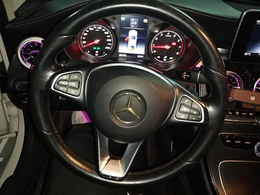 Mercedes-Benz C-Class 2018 C 200 L Sport Edition фото 15
