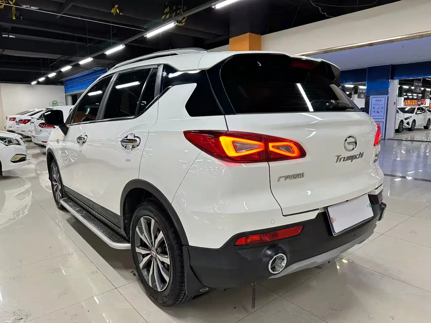 GAC Trumpchi Trumpchi GS3 2019 235T Automatic Elite Edition фото 8