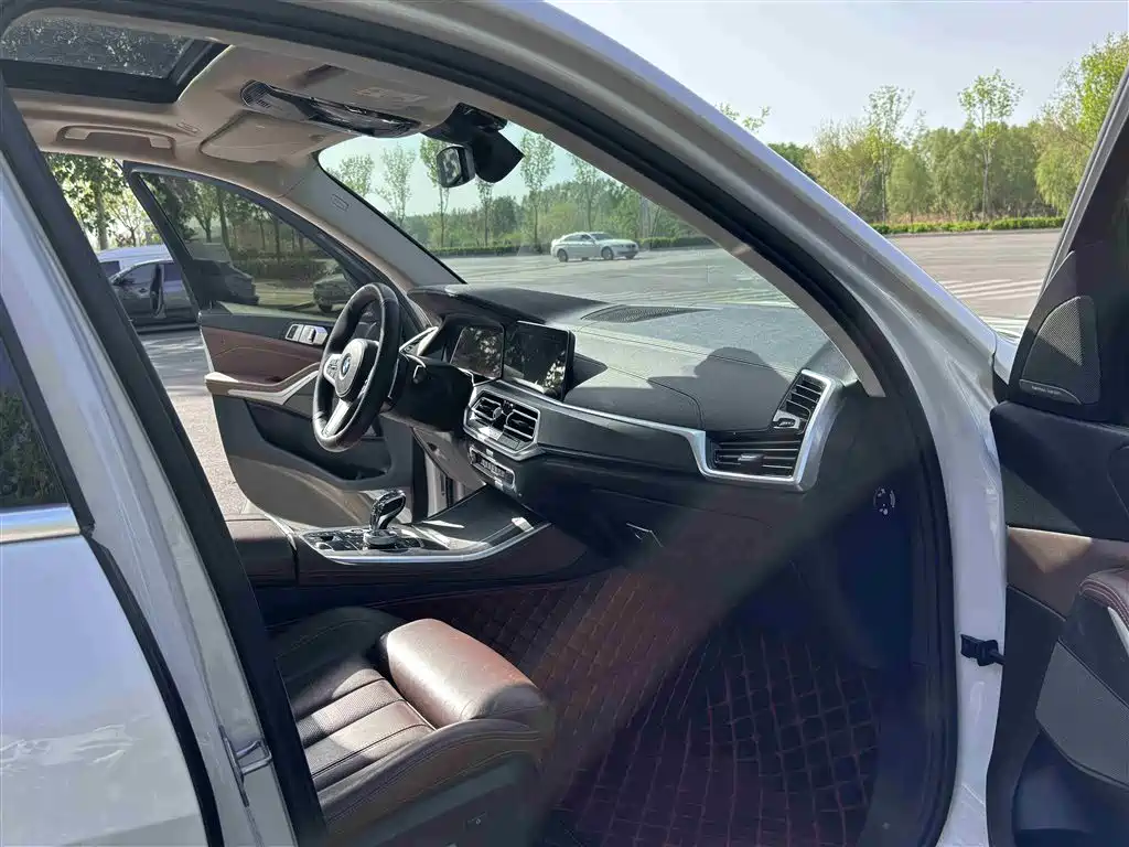 BMW X5 (Import) 2022 xDrive40i M Sport Package фото 8